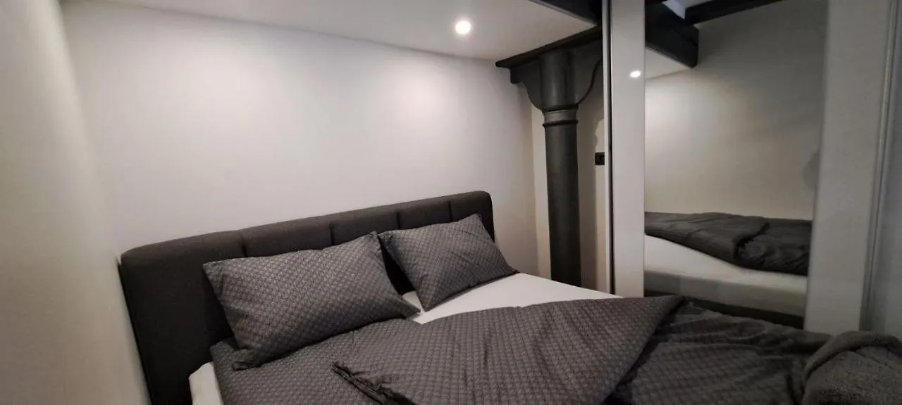 Ljubljana Nest- Centre, Free Parking- Renovated August 2024 Apartment